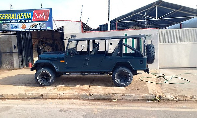 Vendo Jeep Willys....