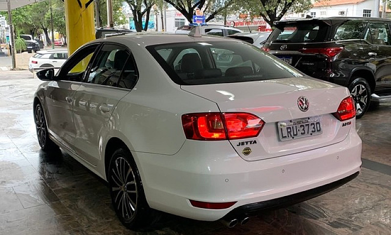 Vw Jetta  Ano 2014...