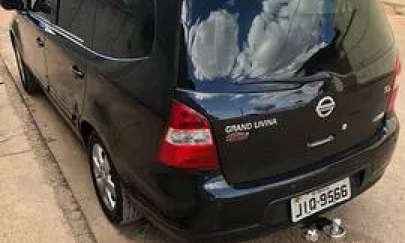 Grand Livina 1.8  7 ...