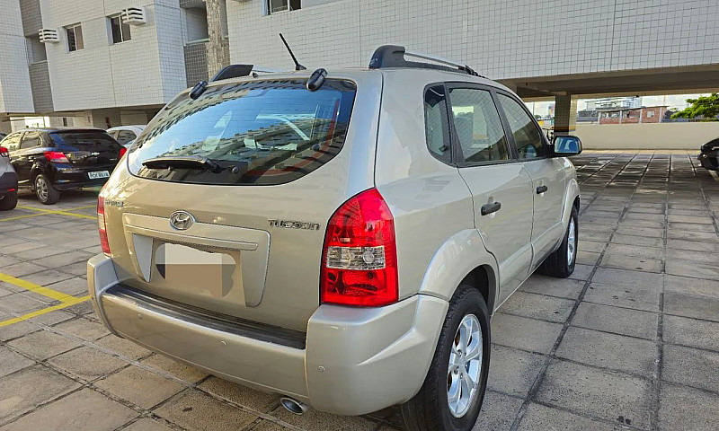 Tucson Gls 2.0 Autom...