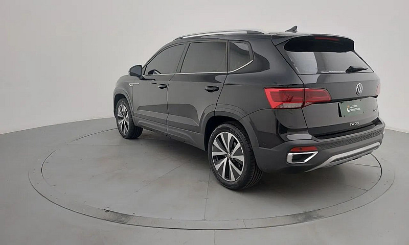 Volkswagen Taos High...