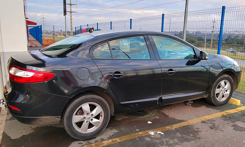 Renault Fluence Sed....