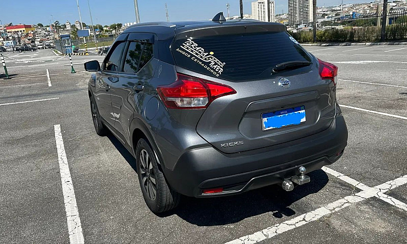 Nissan Kicks S Direc...