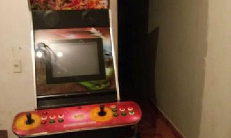 Máquina De Multijogo...