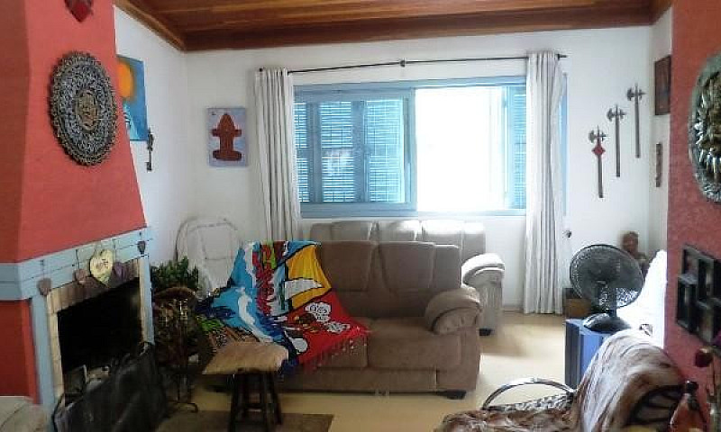 Casa Residencial À V...