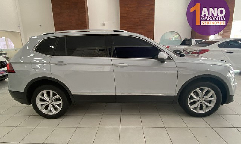 Volkswagen Tiguan 1....