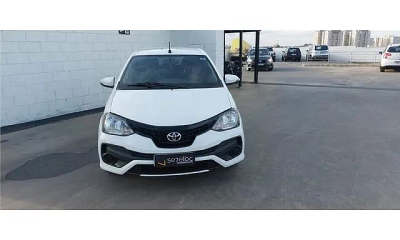 Toyota Etios 2020 1....