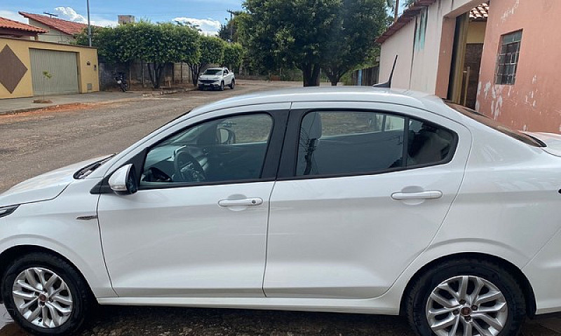 Fiat Cronos Drive...