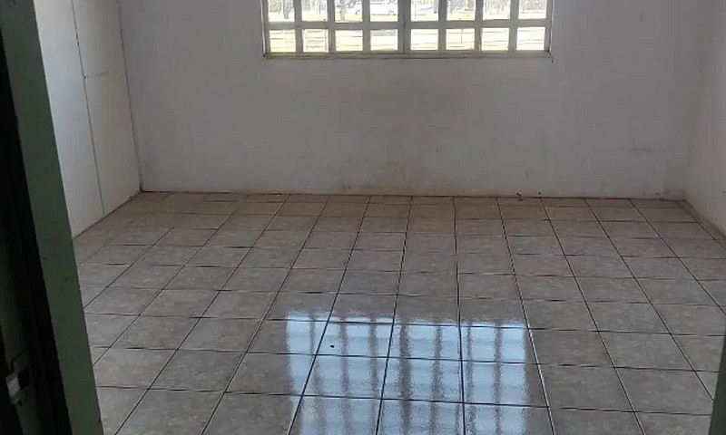 Aluga-Se Apartamento...