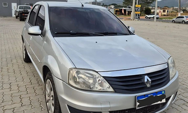 Renault Logan Expres...