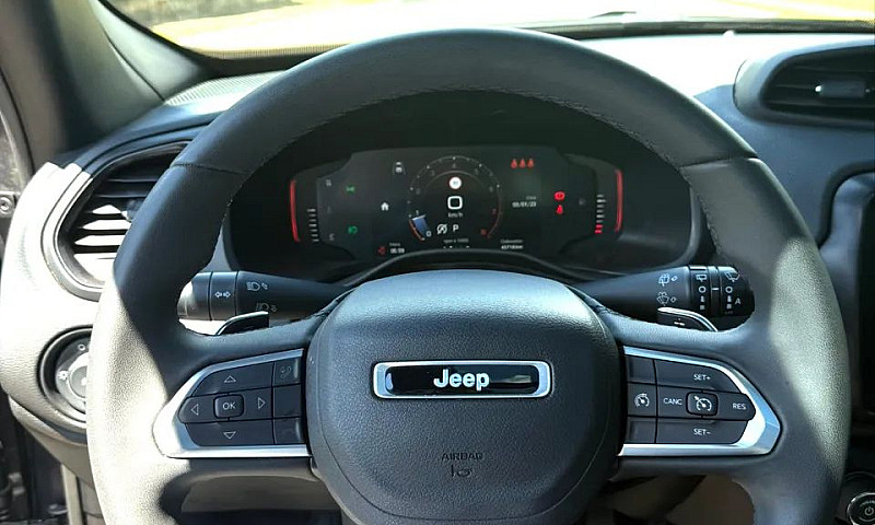 Jeep Renegade S T270...