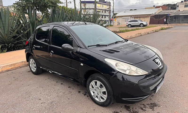 Peugeot 207 Xr 1.4 F...