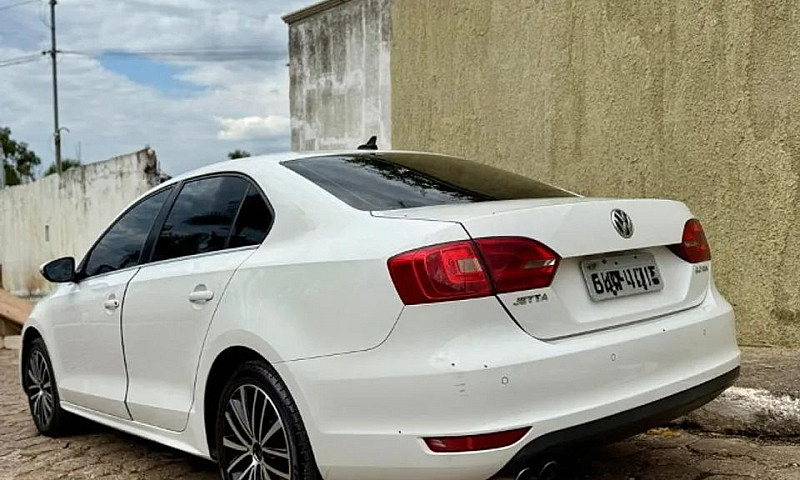 Volkswagen Jetta Hig...