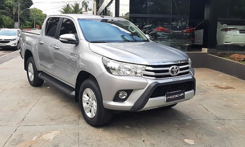 Toyota Hilux Srv Fle...