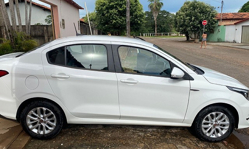 Fiat Cronos Drive...
