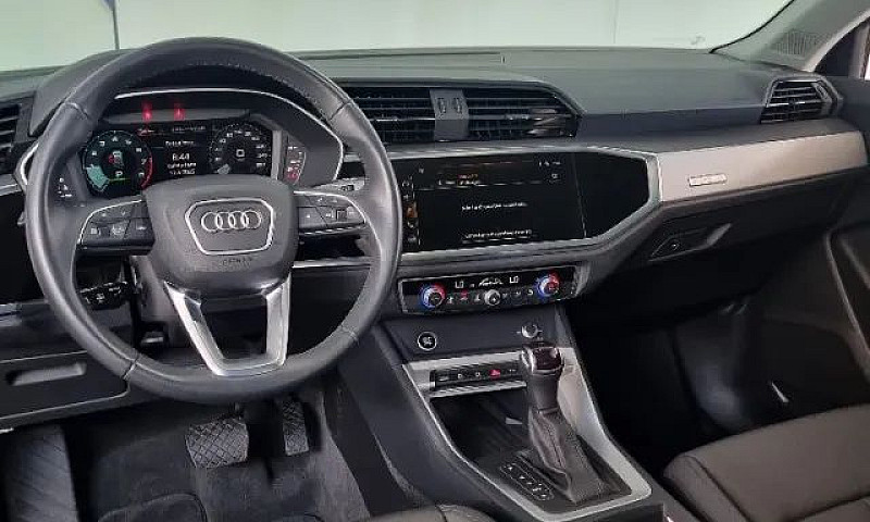 Audi Q3 2.0 40 Tfsi ...