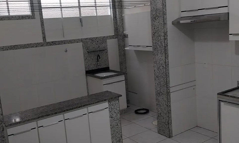 Casa Geminada Para A...