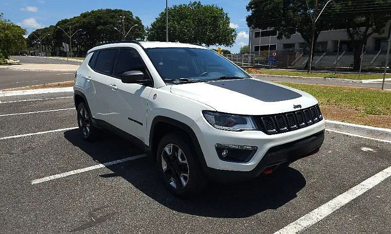 Jeep Compass Trailha...