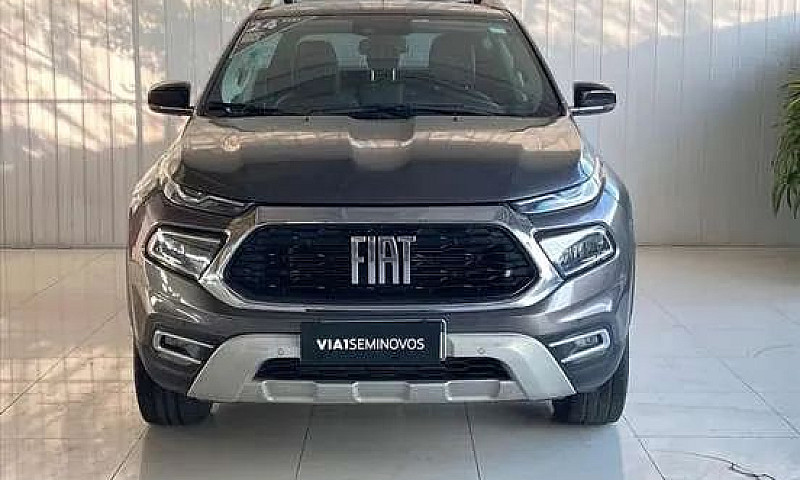 Fiat Toro Volcano 2....