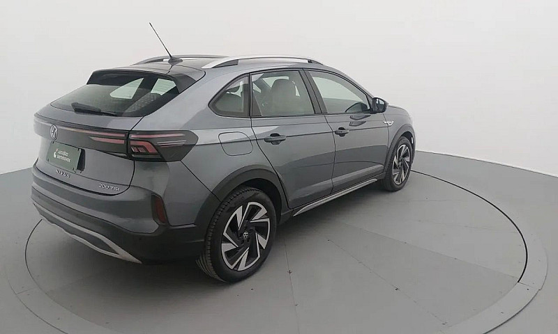 Volkswagen Nivus Hig...