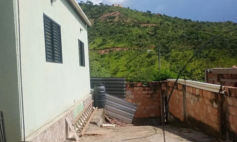 Casa Ampla Em Sabará...