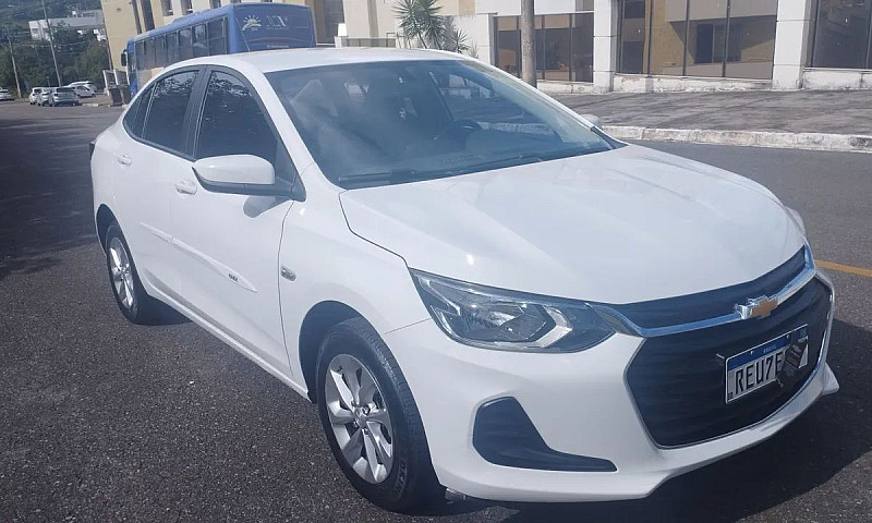 Chevrolet Onix Plus ...