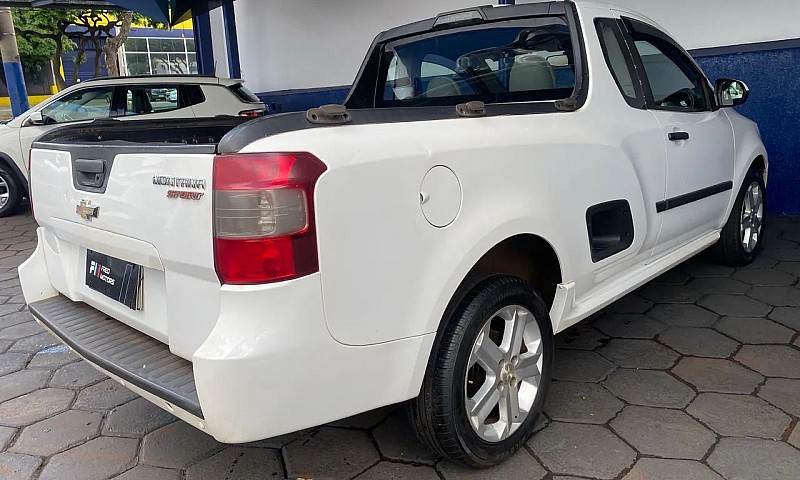 Chevrolet Montana Ls...