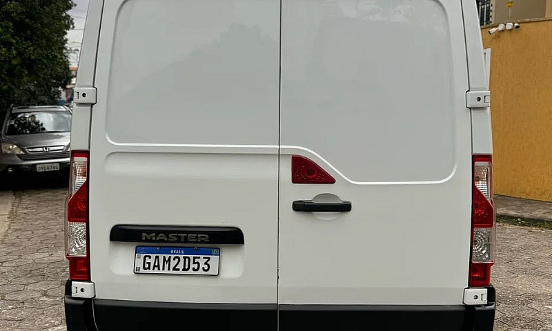 Renault Master 2.3 D...