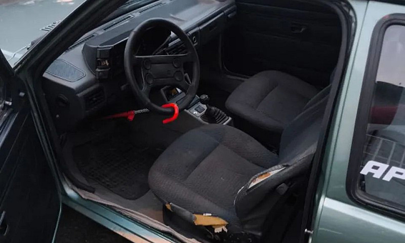 Volkswagen Voyage Cl...