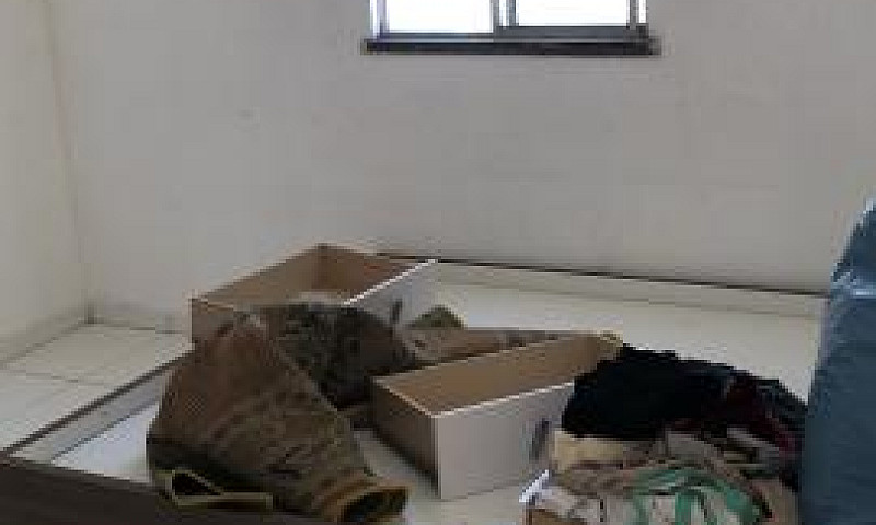 Aluga-Se Apartamento...