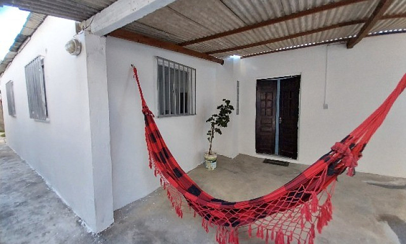 Ótima Casa De 100 M2...