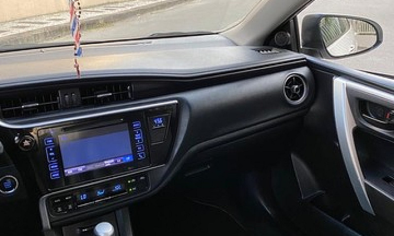 Toyota Corolla Xei A...