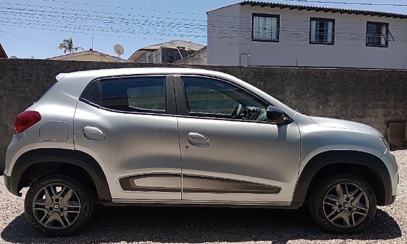 Renault Kwid Intense...