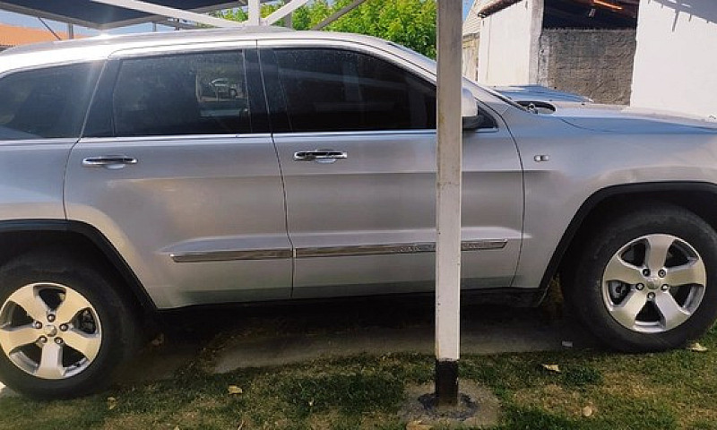 Jeep Grand Cherokee ...