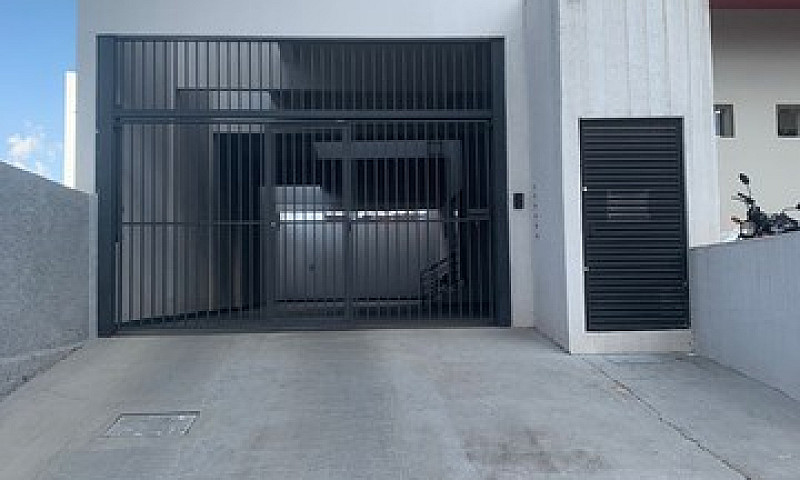 Apartamento (Sobrelo...