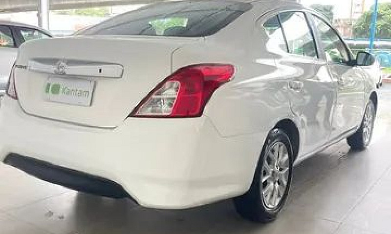 Nissan Versa 1.6 V D...