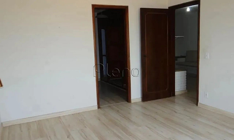 Casa À Venda Em Camp...