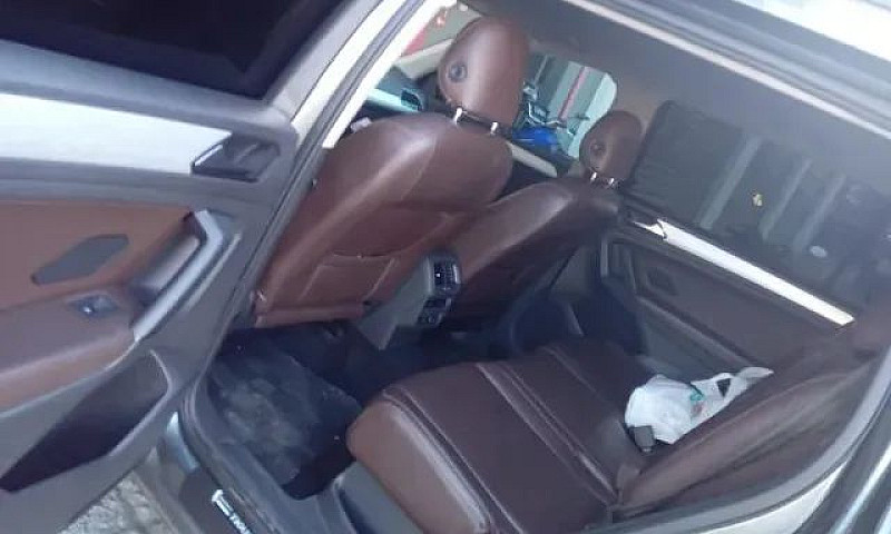 Tiguan Allpasc 250 T...