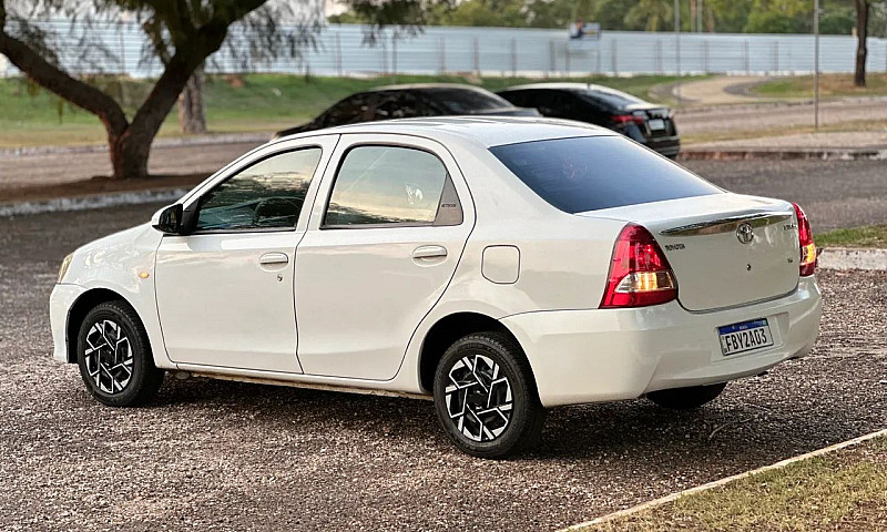 Toyota Etios X Sedan...