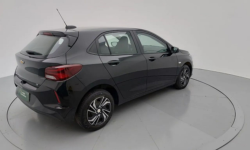 Chevrolet Onix Hatch...
