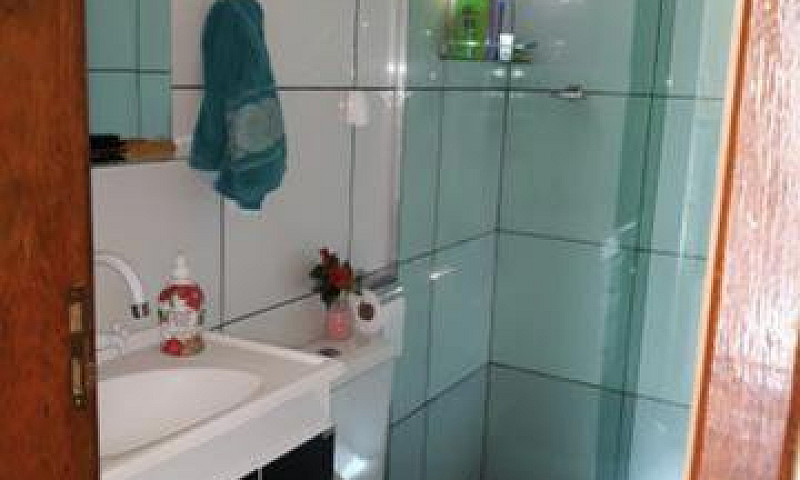 Vendo Bela Casa Com ...