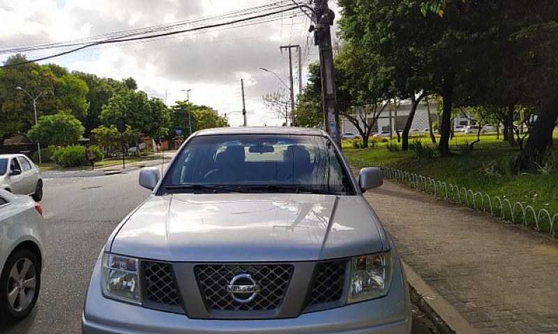 Frontier Xe 2011 4X2...