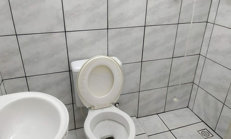 Alugo Kitnet Um Quar...