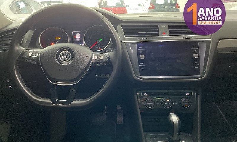 Volkswagen Tiguan 1....