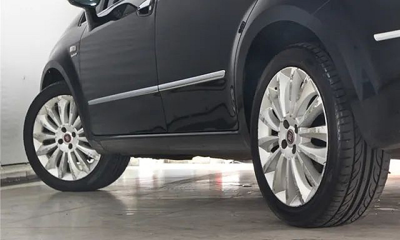 Fiat Linea 2012 1.8 ...