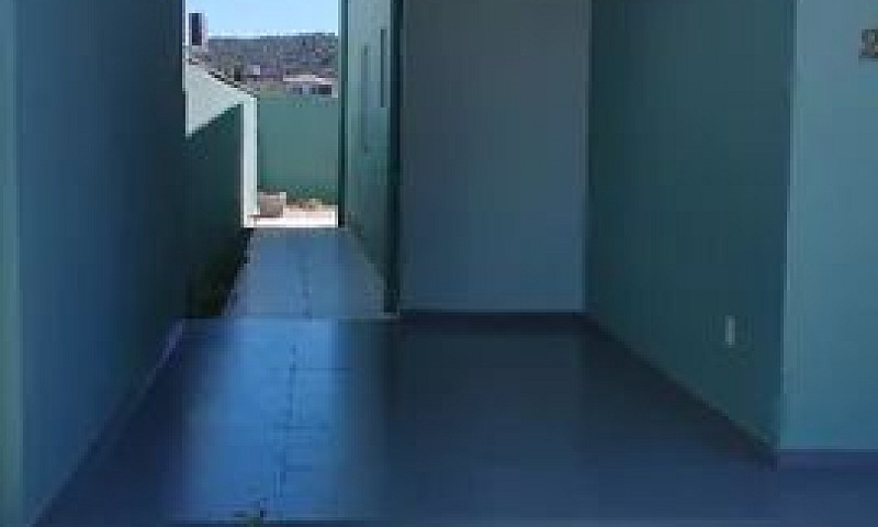 Linda Casa Três Quar...