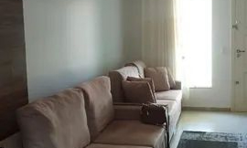 Linda Casa Três Quar...
