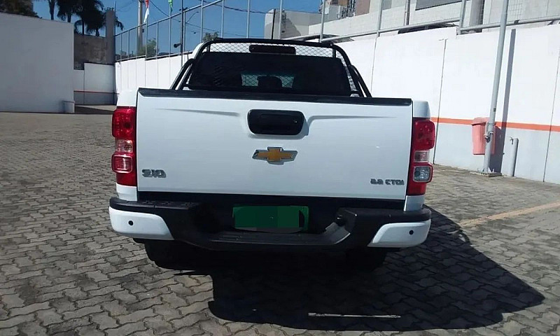 Chevrolet S10 Pick-U...