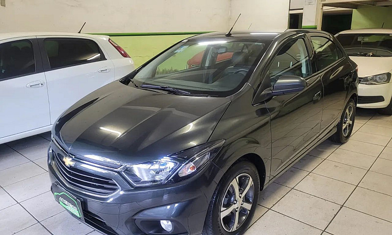 Chevrolet Onix Hatch...