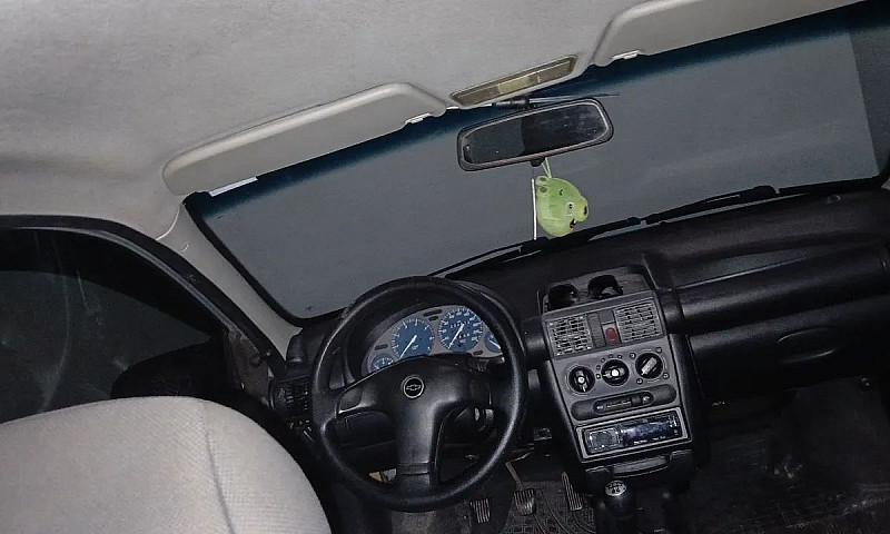 Chevrolet Corsa Hat....